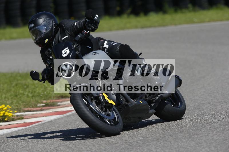 /Archiv-2024/29 12.06.2024 MOTO.CH Track Day ADR/Gruppe gelb/5